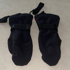 Perfect Moment Black Mittens with Adjustable Straps